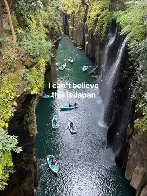 Takachiho Gorge — Japan's Most Magical Rowboat Experience